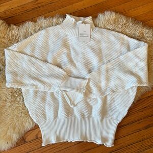 White Beresia Turtleneck